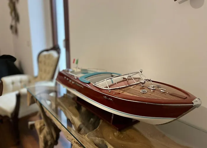 Elegance Апартаменты *